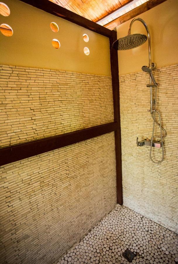Shuit Bambou Villa La Trinite Exterior photo